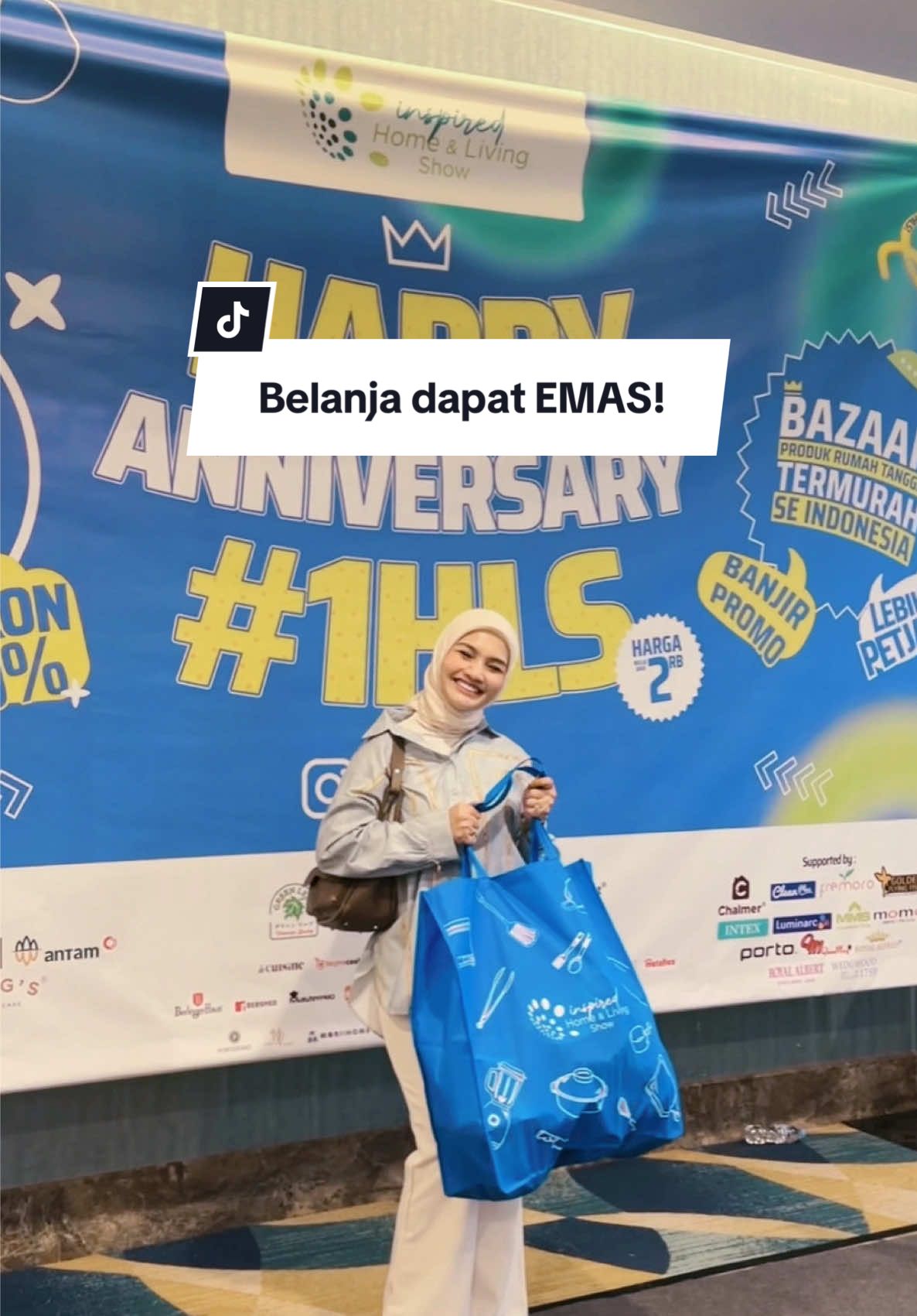 Belanja dapat emas?!! Khusus dan cuma ada di Anniversary kali ini  Banyak promo up to 90%, buy1 get 1, doorprize dengan hadiah menarik setiap harinya dan untuk 10 top spender juga ada hadiah special. Menariknya lagi, top spender bakal berkesempatan bawa pulang emas 5gr dari Antam! Btw ikut games di booth Antam dan yg menang hadiahnya bawa pulang emas Cek langsung IG @ihls.id buat tau info lainnya❗️ 📍 The Hall Senayan City, Lt. 8 📅 1-4 Oktober 2025 #1hls #ihls