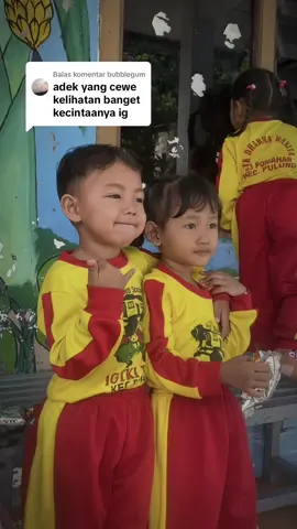 Membalas @bubblegum  sebenernya setara ko ka,yang cowo pun kecintaan banget😭