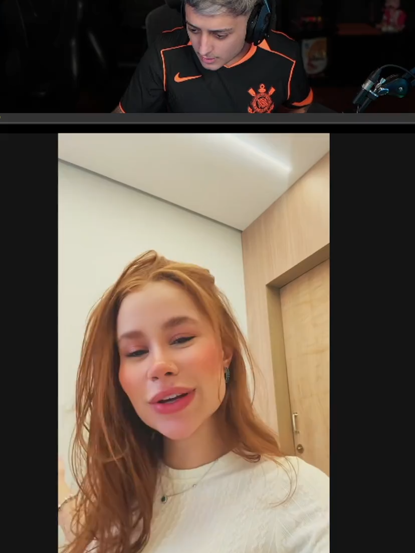 #dona em #Twitch | KKKKKKKKKKKKKK @dona19__  @biacamposxr