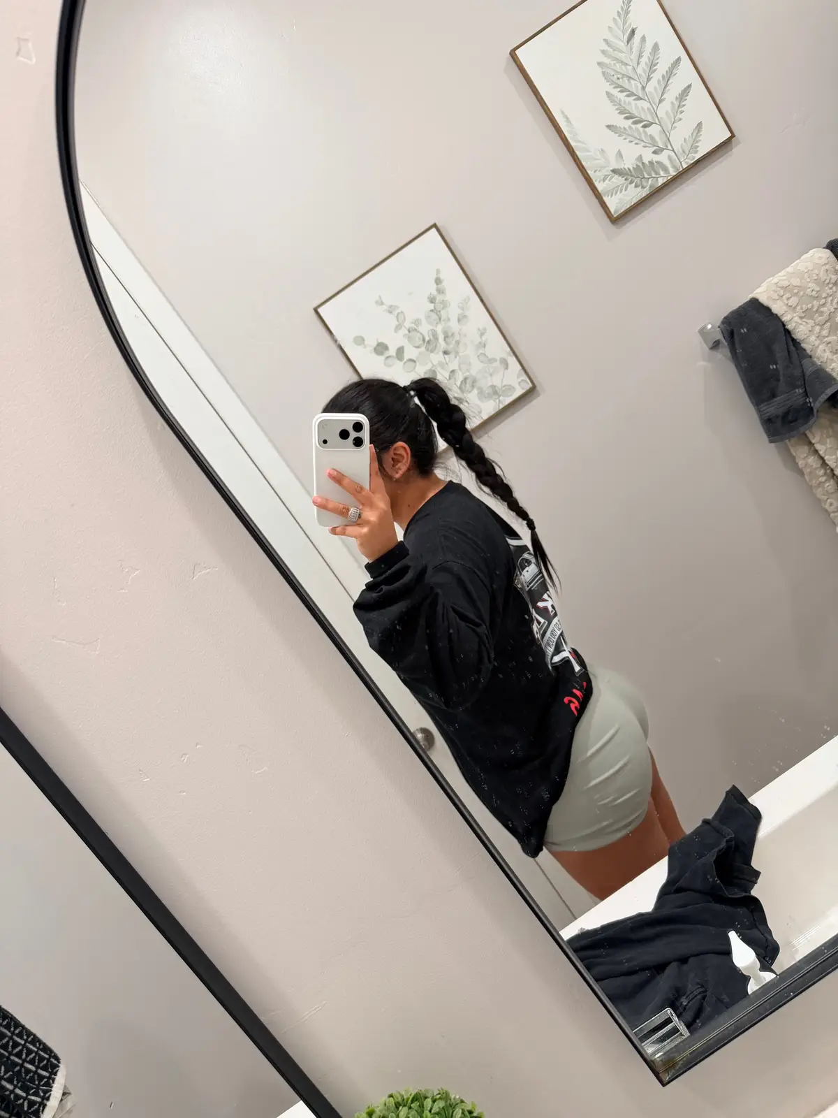 ITS OCTOBERRR!!! you know what that means!!! my first winter arc!!❄️💪🏽🥲 #vngie.__ #gym #GymTok 