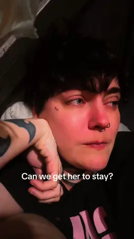 I can’t do this without her… @omgshellie how many likes to keep you? #hurting #iloveyou #stay #Home #help 