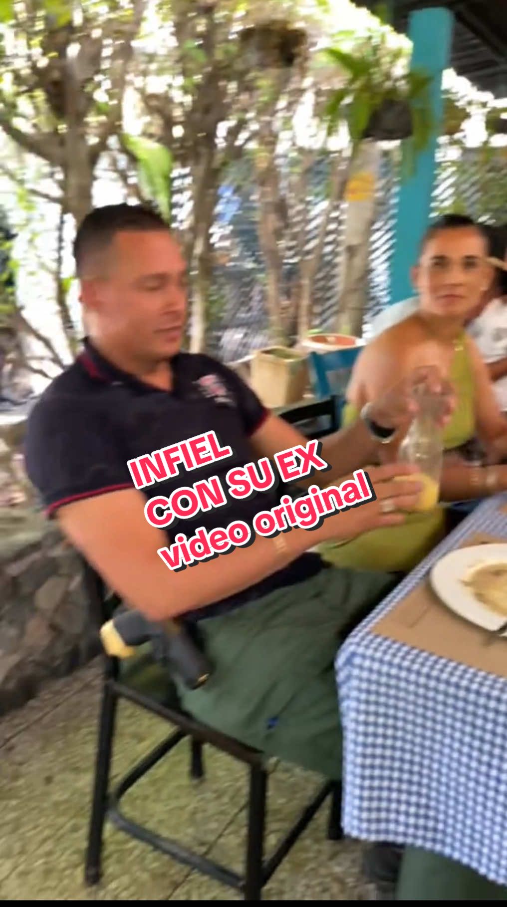 Lo Cachan Con La Familia De La Amante e Hija . #Caballero #Luis #Laesposa #Lapatrona 