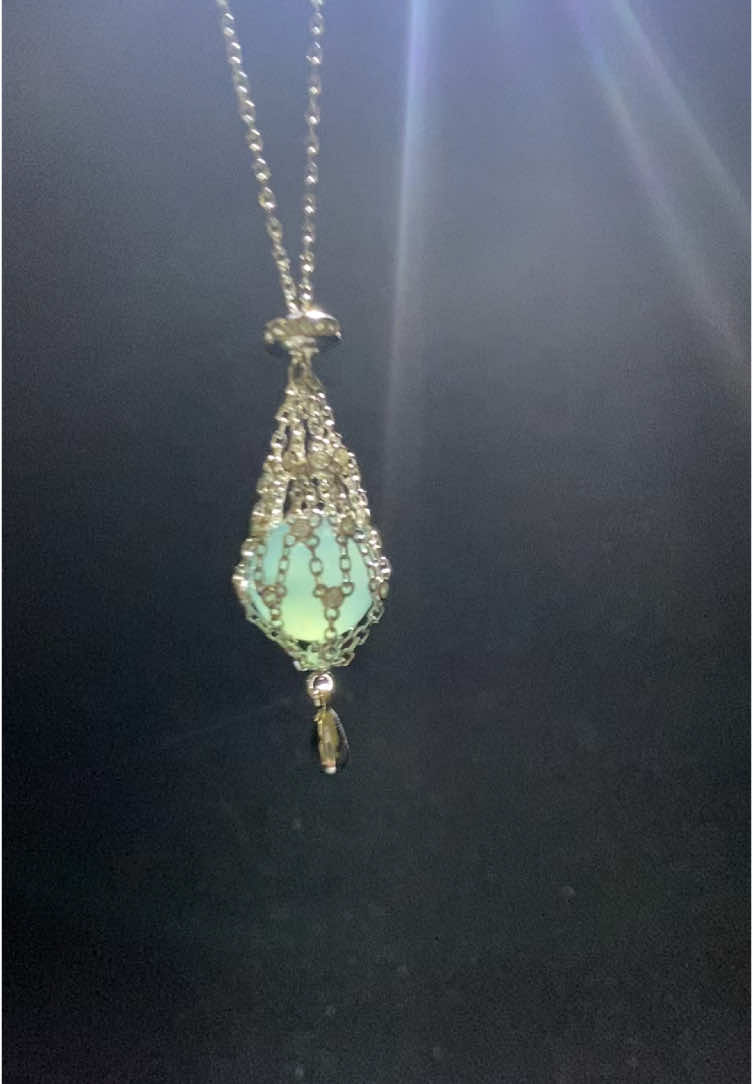 Beautiful dream catcher #翡翠手镯 #手镯推荐 #天然翡翠a貨 #男士方镯 #男士手镯 #分享 #危料翡翠 #饰品 #礼物 #女士 #珠宝