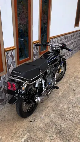 🤪#gl100 #cepekhits #fouyourpage #malang24jam #gl100indonesia 