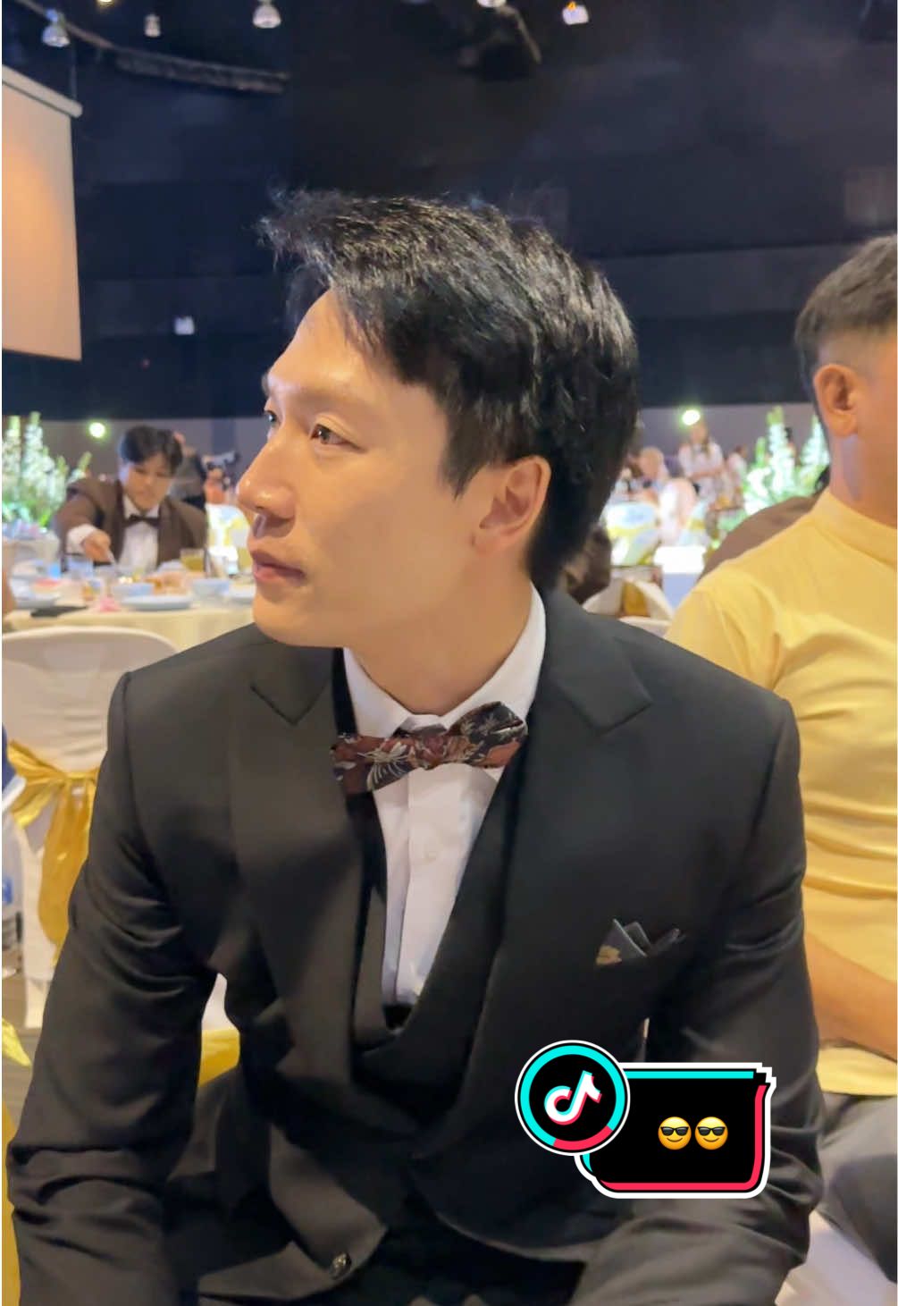 สูทดำ ที่ไหนได้ “สูดหล่อ” 😎