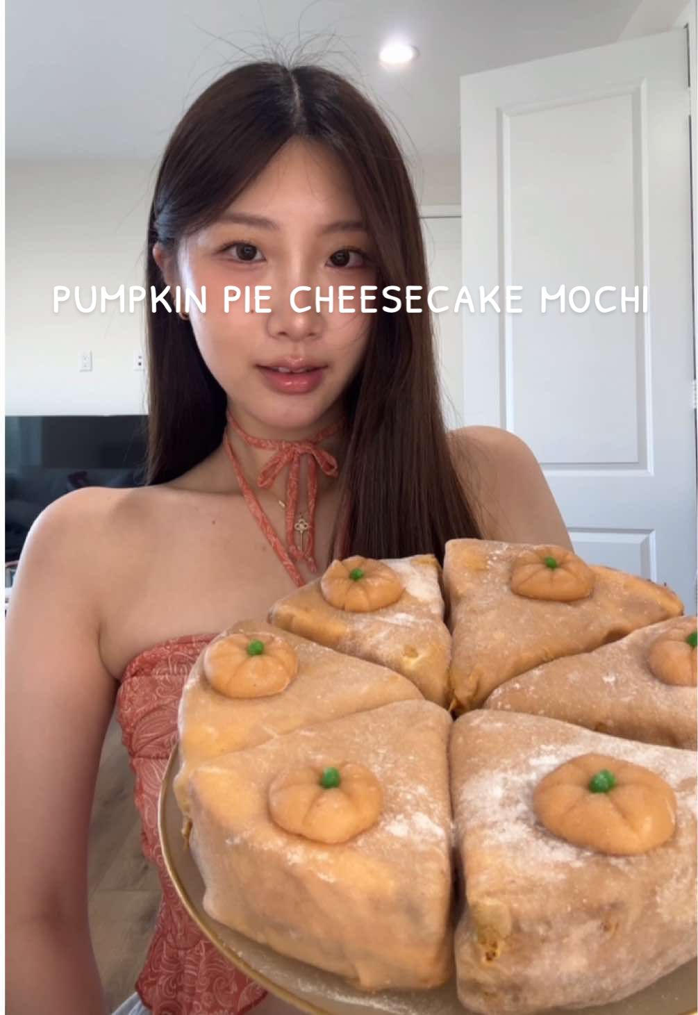 🎃#pumpkinpiecheesecakemochi #cheesecakemochi #tiktteok #pumpkinpie #mukbang 