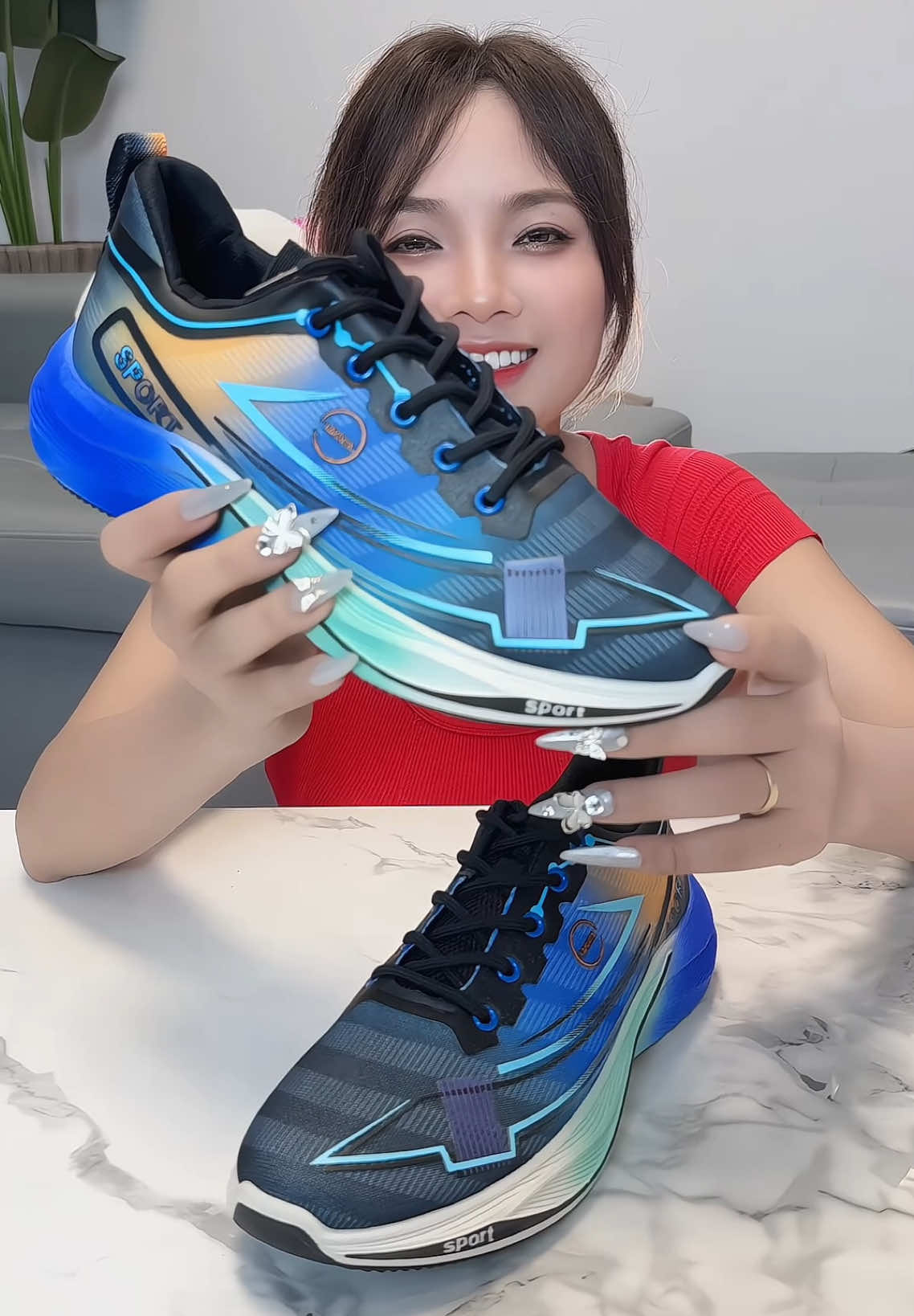 Giày thể thao nam LAKINTA trẻ trung năng động, êm chân dễ phối đồ đi học đi chơi đều chuẩn #LAKINTA #giaythethaonam #giaynam #giaylakinta #sneakernam  