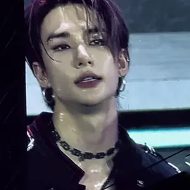 hyunjin and that damn eyebrow piercing yum. #hyunjin #skz #straykids #fyp #edits 