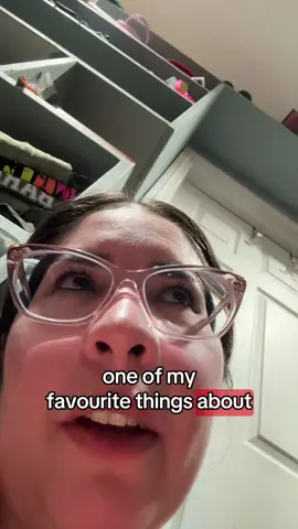 This is such a flattering angle I love it #mcr #mychemicalromance 