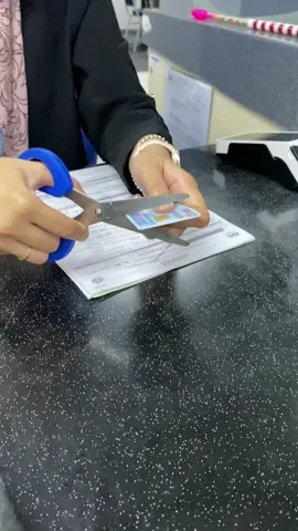Sakit , tapi harus terima hakikat .. walaupun tiada bahu untuk ku bersandar , tiada tangan dihulur , tiada telingan untuk mendengar , semoga aku kuat untuk meneruskan perjuangan hidup . #ibu #wanitahebat #kidneyfailure #heartstopper #alfatihah 