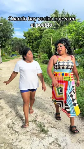 Cuando llega vecina nueva en el pueblo y la más chismosa lo sabe #doñacataydominga #doñacata #comedia 