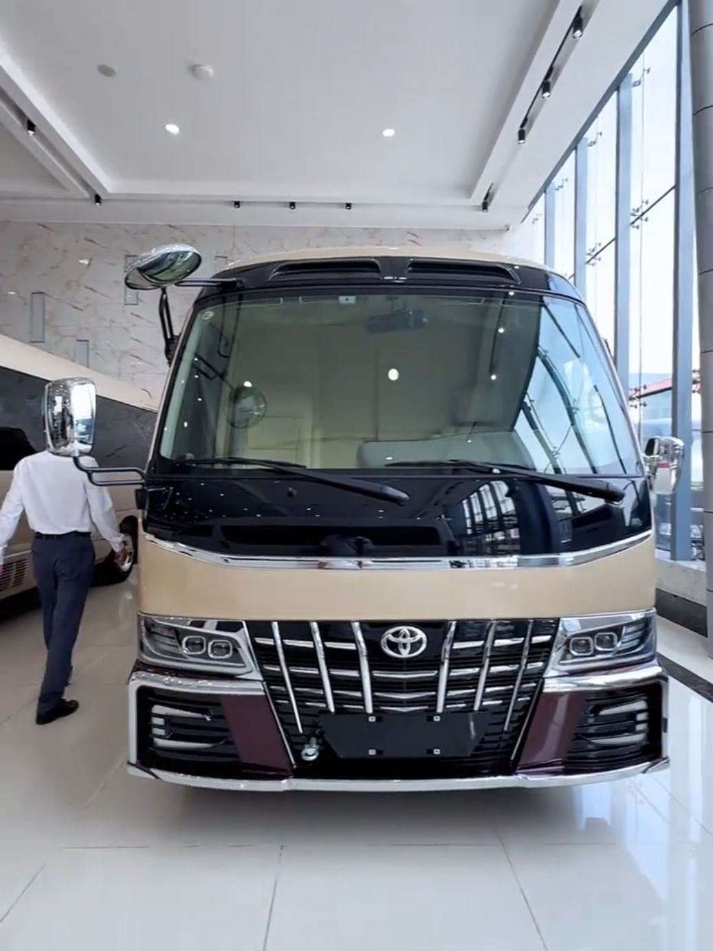 America’s new favorite group ride: Toyota Coaster 2025 🇺🇸 #CoasterUSA #ToyotaCoaster2025 #TravelTogether #LuxuryOnWheels #BusCommunity”