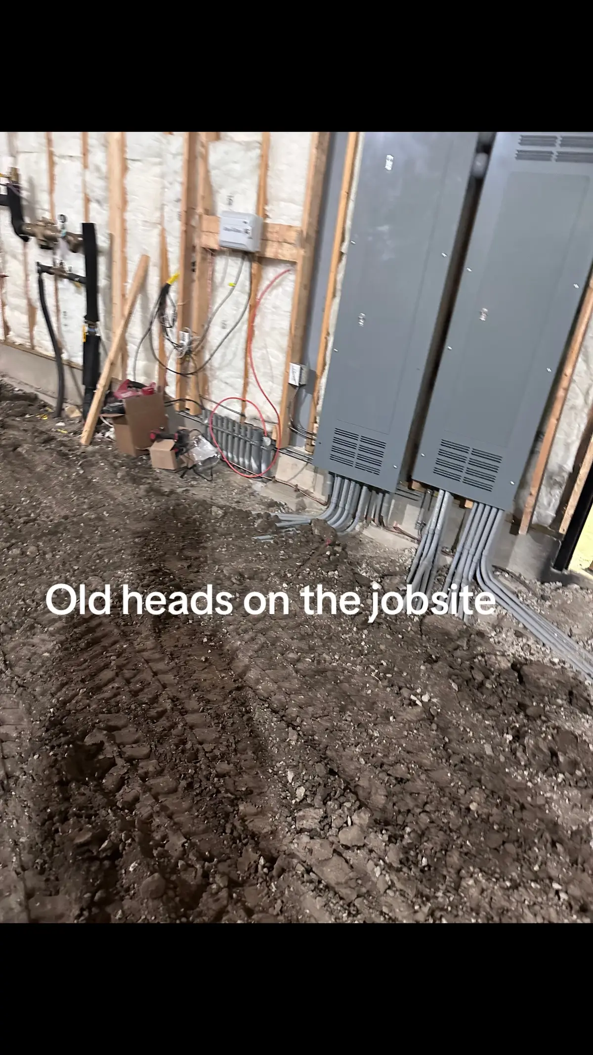 #fyp #job #plumbersoftiktok #electriciansoftiktok 