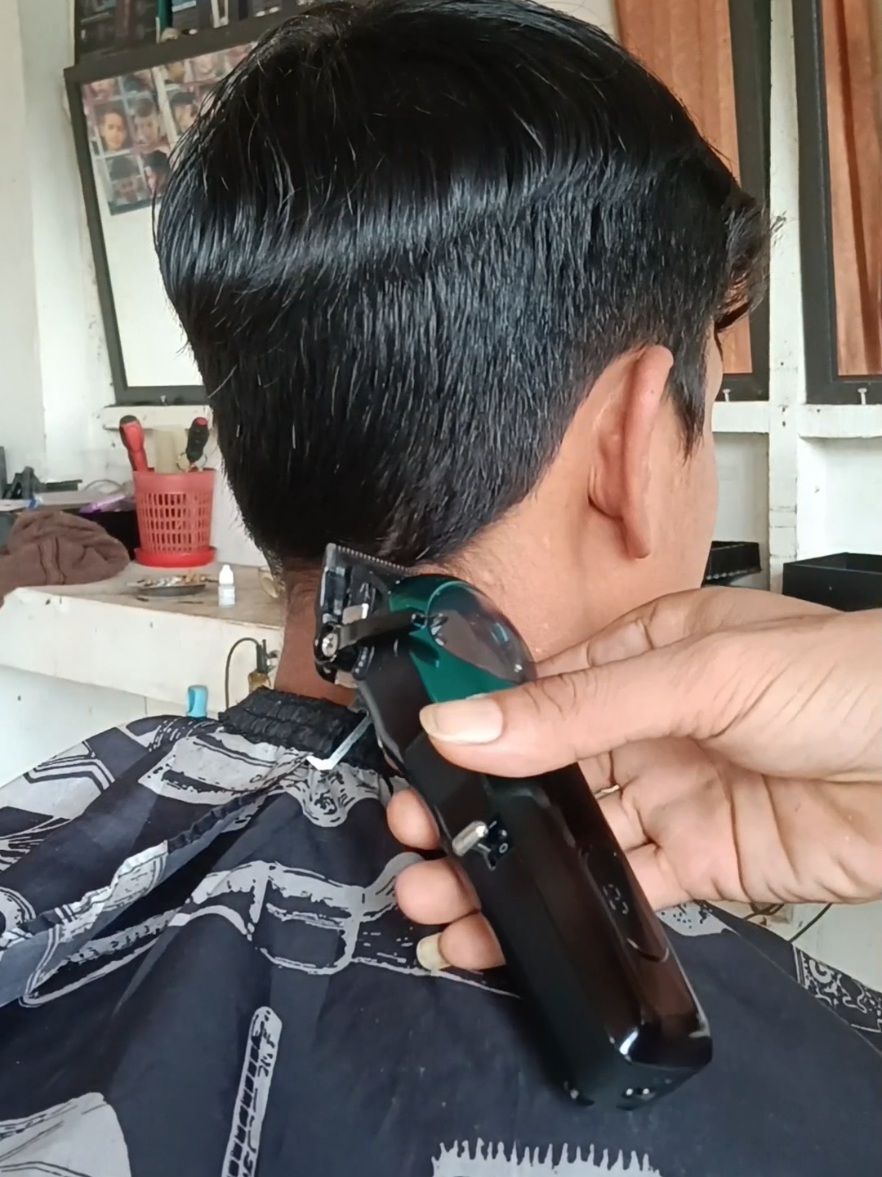 alat cukur rekomendasi  cek kerkun,!!! #vgr166  #alatcukurmurah  #mesinpangkasrambut  #kliperrekomendasi  #barbershop 