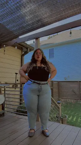 Báilame lento #gorditaperobonitaa #plussize #gorditas #amorpropio #chubby 