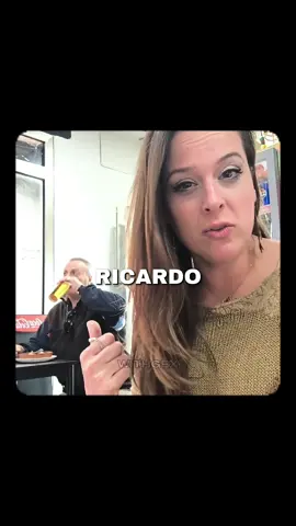 Ricardo vio la vida pasar😂Créditos:@Carla AG #humor #españa #parati #viral #hopecore 