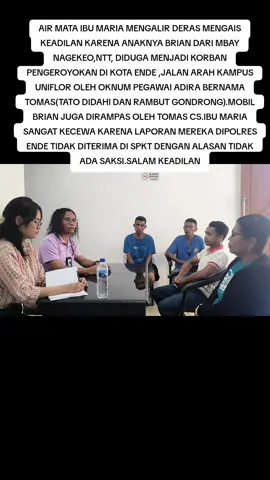 AIR MATA IBU MARIA MENGALIR DERAS MENGAIS KEADILAN KARENA ANAKNYA BRIAN DARI MBAY NAGEKEO,NTT, DIDUGA MENJADI KORBAN PENGEROYOKAN DI KOTA ENDE ,JALAN ARAH KAMPUS UNIFLOR OLEH OKNUM PEGAWAI ADIRA BERNAMA TOMAS(TATO DIDAHI DAN RAMBUT GONDRONG).MOBIL BRIAN JUGA DIRAMPAS OLEH TOMAS CS.IBU MARIA SANGAT KECEWA KARENA LAPORAN MEREKA DIPOLRES ENDE TIDAK DITERIMA DI SPKT DENGAN ALASAN TIDAK ADA SAKSI.SALAM KEADILAN