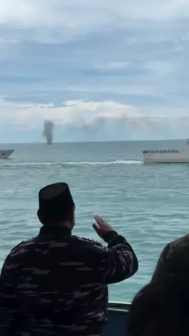 sailingpas HUT TNI 80Th dari Matra laut #TNIAL #inspirasi #motivasidiri #HUTTNI80#beranda 