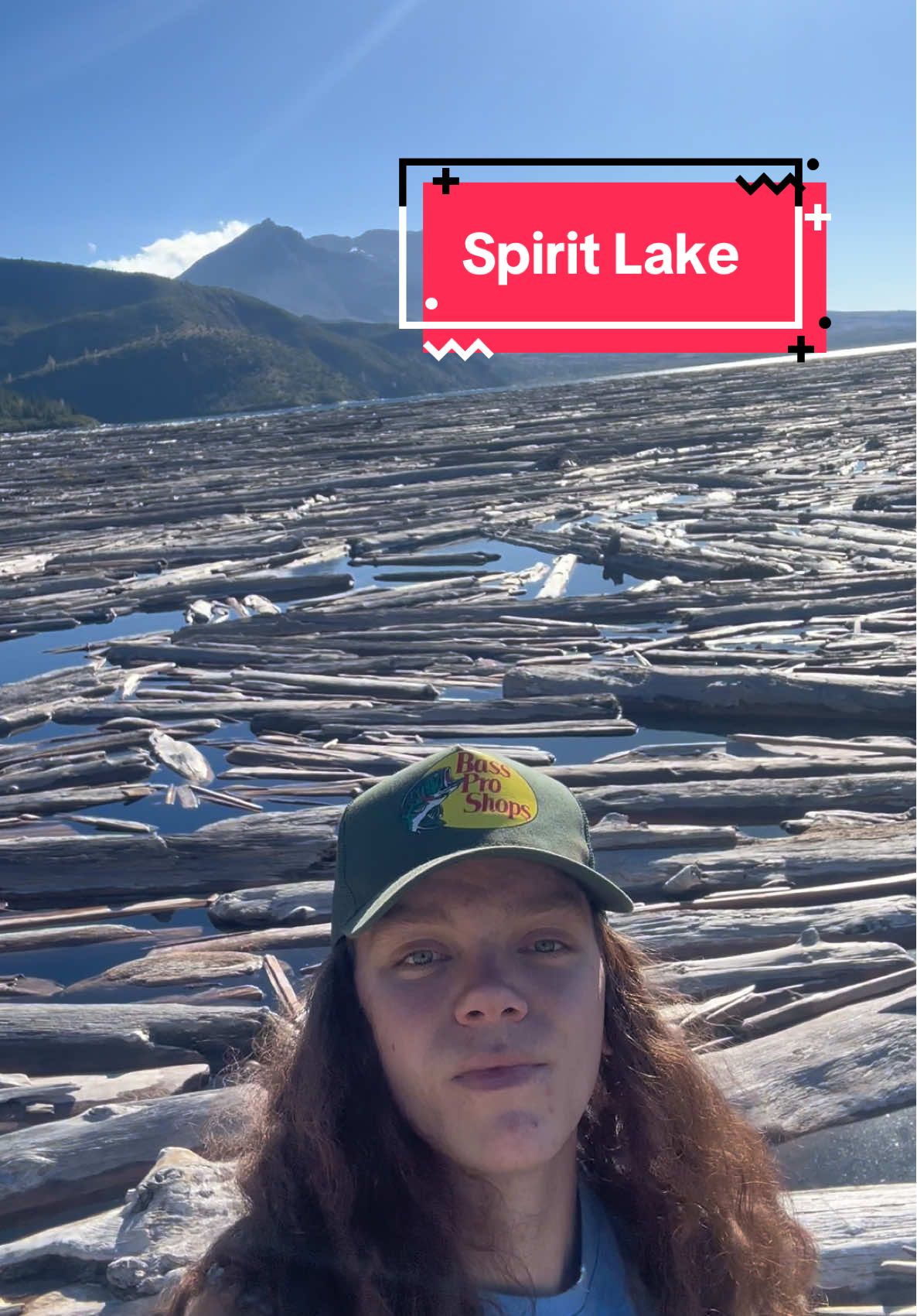 This was one of the most unique lakes I’ve ever seen. #wrightoutdoors #sthelens #hikingadventures #mothernature #educational 