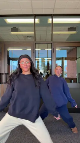 no 🩴 #barefootlifestyle #dancers #outfit #dance #drillteam 