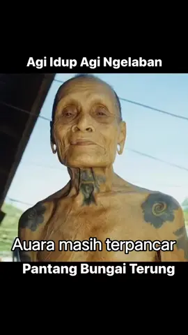 tetua orang dayak ...