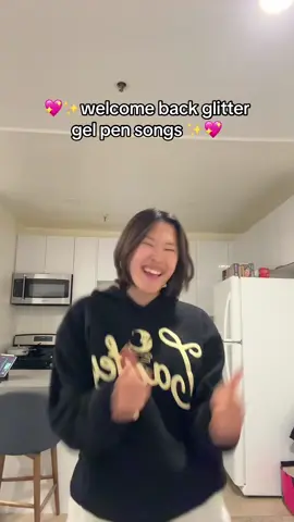 if i can see you had a younger sister #thelifeofashowgirl #taylorswift #opalite 