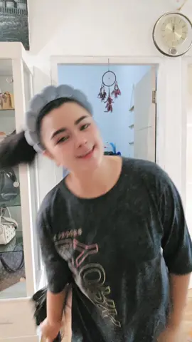 cusss gaiss kalo afi malas cuci baju laundry aja karna sekarang udah adah ada kantong buat laundry gaisss murce lagi....