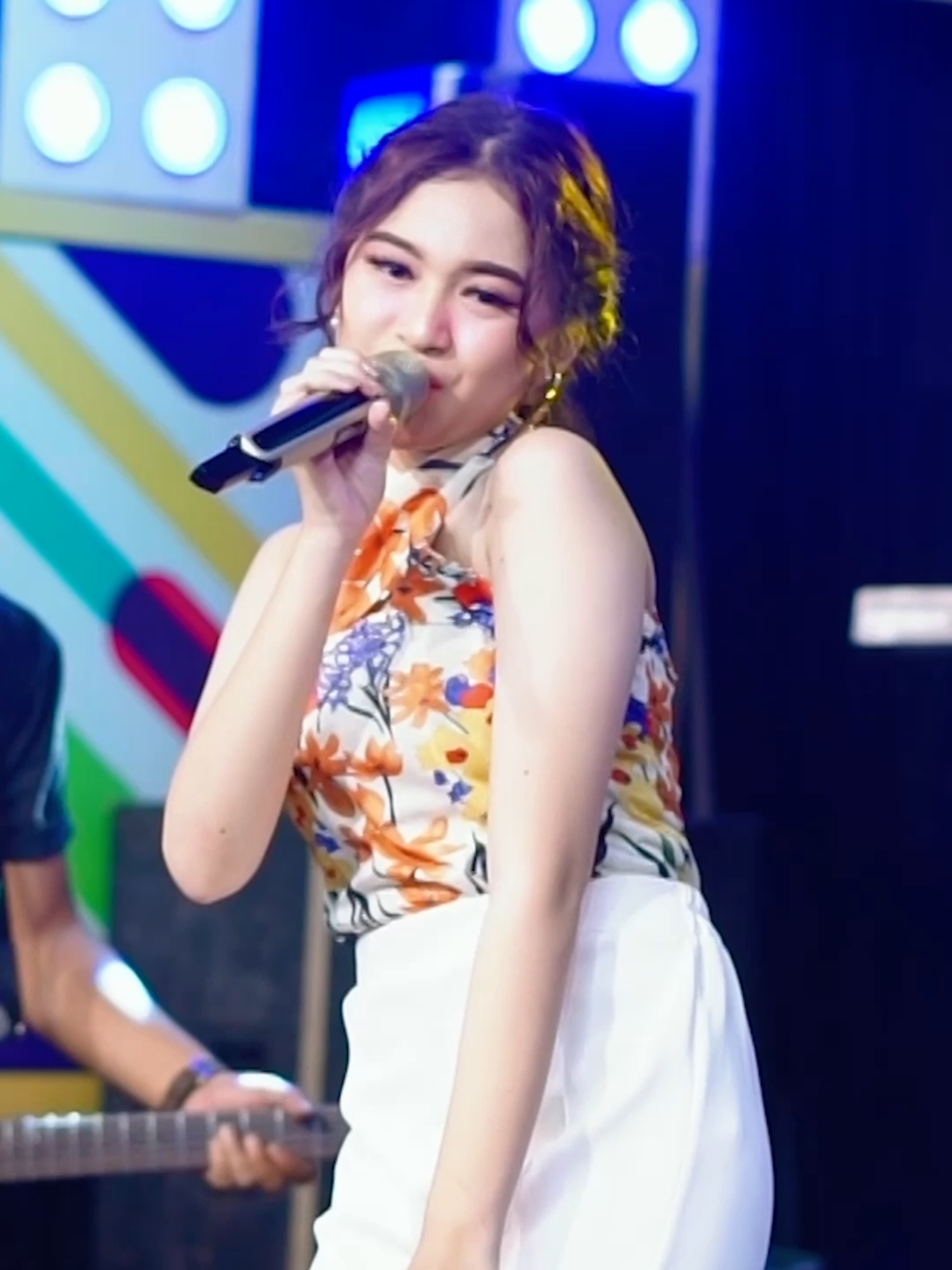 Pasukan goyang mana nih... #dangdutan #koplotiktok #dindingpemisah #omnirwanacomeback