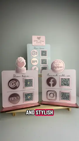 The holiday season is here! Make your stores stand out and leave a lasting impression. Get your PREMIUM EASESTAND NOW! #premiumeaseStand #QRStand #Businessneeds