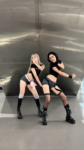 Trung bình chị em nói chuyện với nhau dc:@LOY 🇻🇳  #lyynzyy #xuhuongtiktok #trending @KILL SYSTEM 