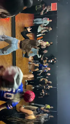 #CapCut oque me faz respirar todos os dias!💫🧡 #trend #dancer #fy 