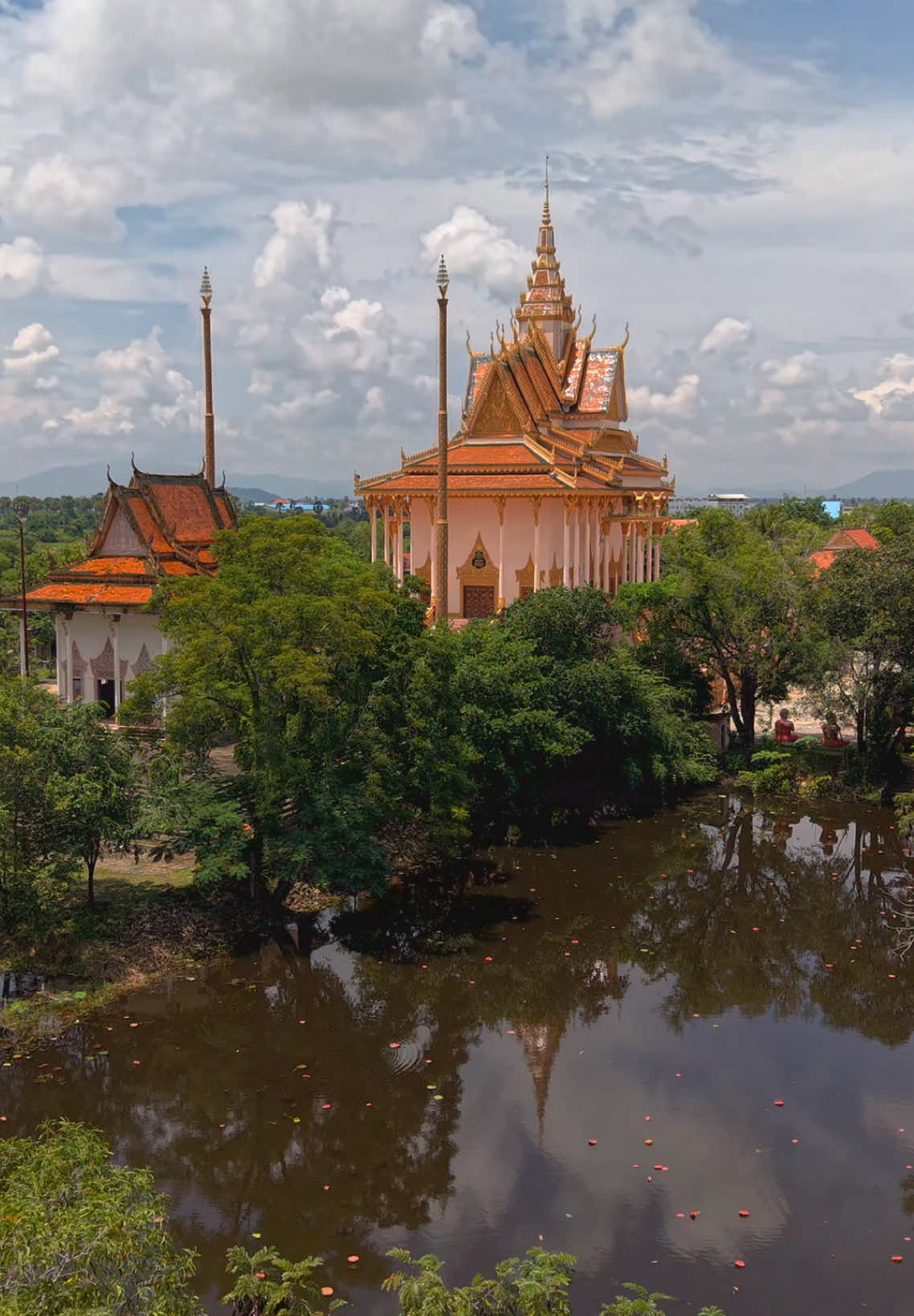 Drone ស្ត្រេស​ហេីយ​ អត់​ដែលទៅណាសោះ😴