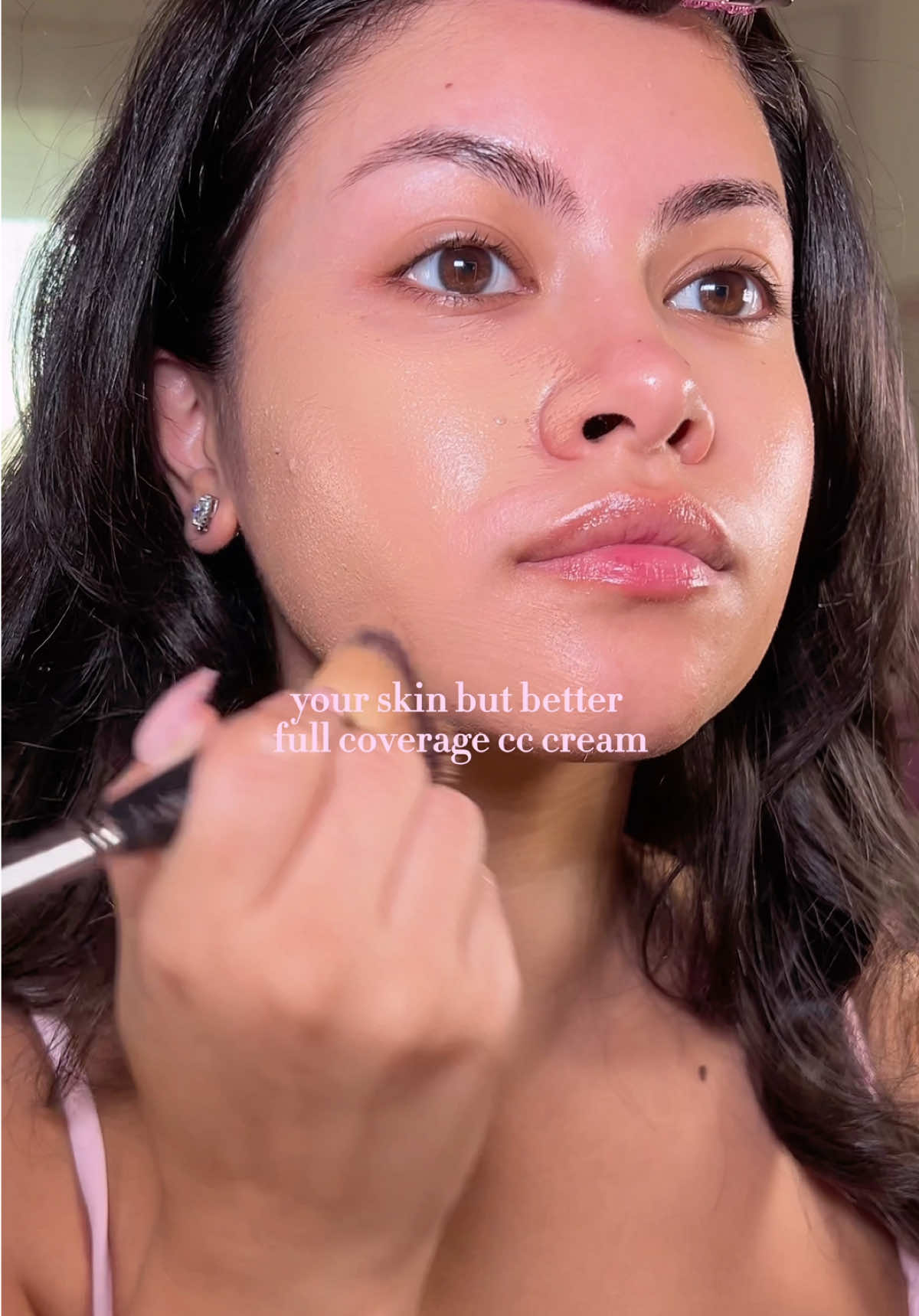 forgot how much i like this cc cream for full coverage days when i need full color correction ✨ tip: if you feel like it's too cakey, reduce the amount of pumps down to 1! this product requires a lot less than other foundations 🤍 @IT Cosmetics #itcosmetics #itcosmeticsmakeup #fullcoveragefoundation #makeup 