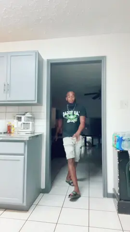 Use this sound now #fypシ゚viral #fyp #vybzfashionk 