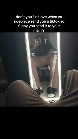 or is it just me ??? #fyp #viral #camstrokes #sweatpants #tiktokmademebuyit 