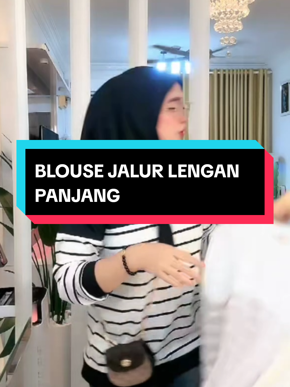 BLOUSE JALUR LENGAN PANJANG