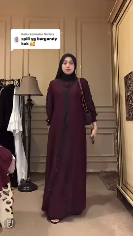Membalas @Nurlela #abaya #abayamewah #abayaburgundy #ameeramuslimgallery #promoseruweekend 
