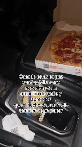 Las 10:00 pm y todavía no llegamos a casa y toco pasar por una pizza 🍕 #fyp #fypシ #parati #el_arana8 