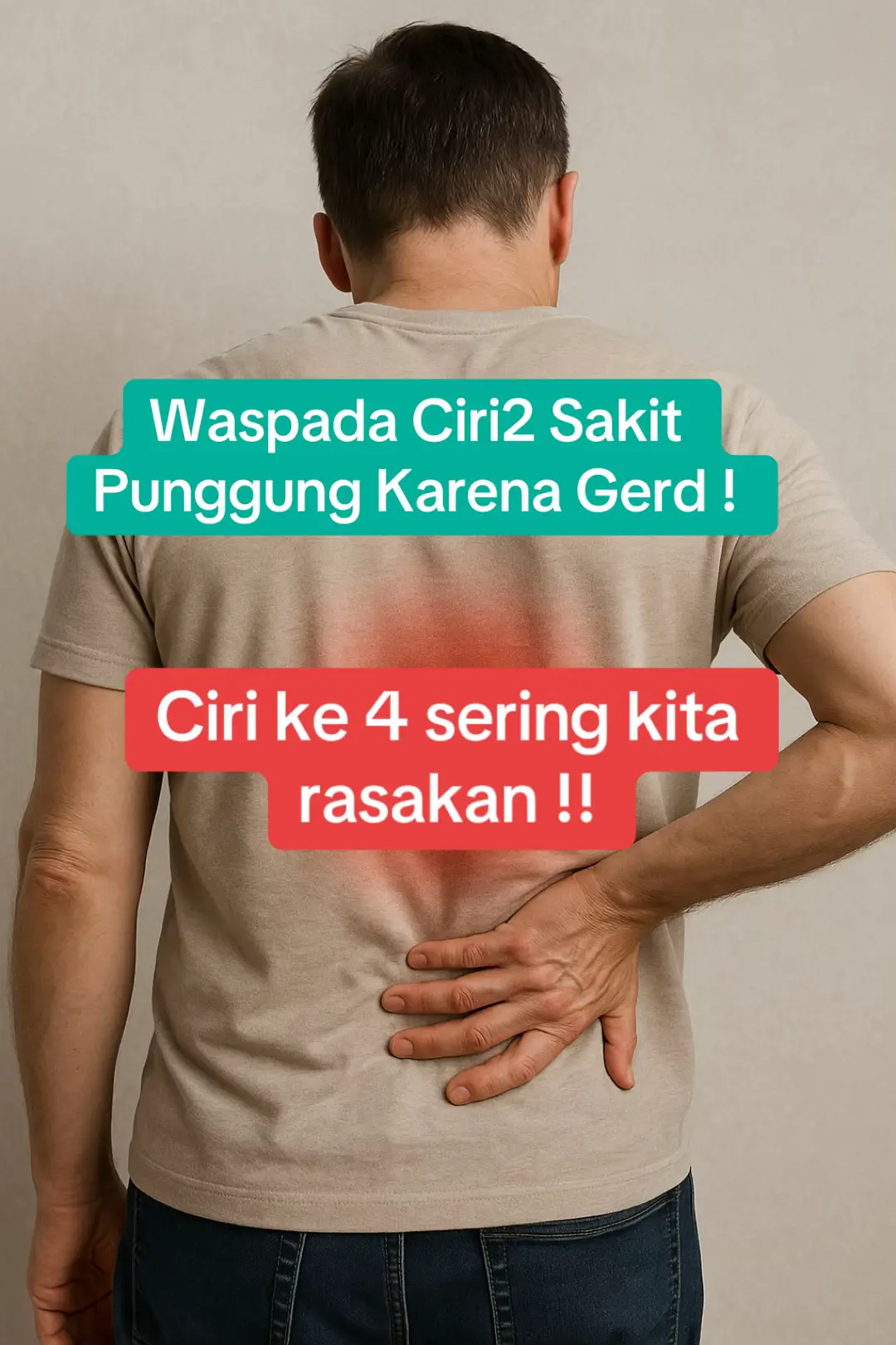 Mekanisme Hubungan Asam Lambung & Sakit Punggung 1. Iritasi saraf akibat refluks 	•	Saat asam lambung naik ke kerongkongan, bisa menimbulkan nyeri yang menyebar. 	•	Saraf di kerongkongan terhubung dengan area dada dan punggung, sehingga otak bisa “salah menangkap sinyal” dan menimbulkan rasa sakit di punggung (nyeri alih / referred pain). 2. Ketegangan otot karena rasa tidak nyaman 	•	Asam lambung naik membuat dada terasa terbakar (heartburn). 	•	Tubuh cenderung tegang atau membungkuk untuk mengurangi rasa sakit, sehingga otot punggung ikut kaku dan sakit. 3. Peradangan kronis 	•	Jika refluks sering terjadi, kerongkongan bisa meradang. 	•	Peradangan ini bisa menjalar ke jaringan sekitar dada hingga terasa di punggung bagian atas. 4. Posisi tidur & gangguan tidur 	•	Asam lambung sering kambuh saat malam hari atau posisi berbaring. 	•	Tidur dengan posisi salah bisa membuat tulang belakang dan otot punggung ikut tertekan → muncul nyeri punggung. ⸻ 🔹 Ciri Nyeri Punggung Akibat Asam Lambung 	•	Biasanya disertai gejala lain: dada panas, mulut asam/pahit, sering sendawa, mual. 	•	Nyeri lebih terasa di punggung bagian atas (dekat dada). 	•	Muncul atau bertambah setelah makan banyak, makanan pedas/berlemak, atau saat berbaring setelah makan. ⸻ 🔹 Kapan Harus Waspada? Jika sakit punggung disertai: 	•	Nyeri dada menjalar ke lengan/jaw (curiga jantung). 	•	Sesak napas atau keringat dingin. 	•	Berat badan turun drastis tanpa sebab. 👉 Maka perlu segera periksa ke dokter untuk membedakan apakah benar dari asam lambung atau ada penyakit lain. #promoseruweekend #nandayustika #gerd #asamlambung #kesehatan 