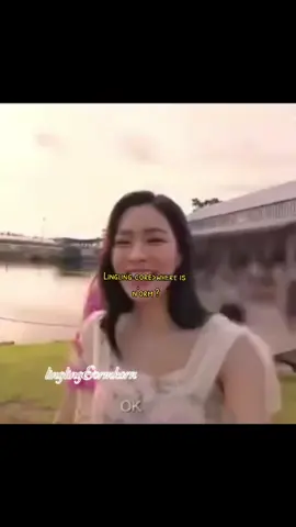 the way ling always looking for n'orm 😅🐰🦋💗#linglingkwong #ormkornnaphat #lingorm 
