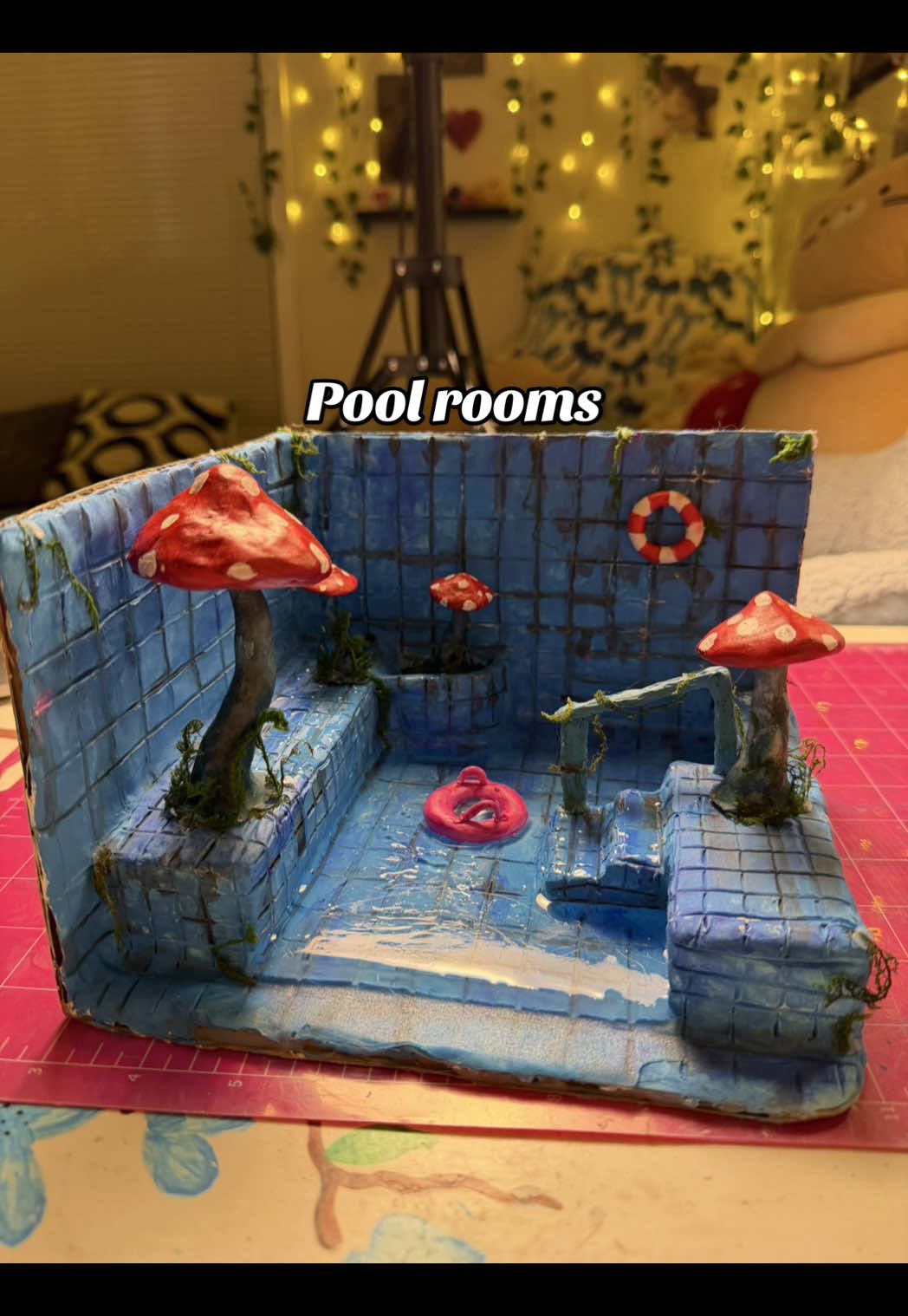 Pool rooms 🍄💧  #poolrooms#miniature#diorama#DIY#backrooms  