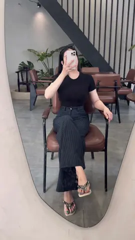 Em quần hơn trăm cá mà vẫn xinh hong kém cạnhhh🤭🤭🤭