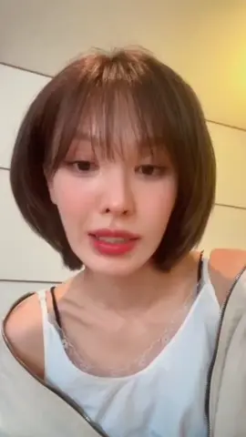 #WENDY #웬디 #wendyredvelvet #OOTD #outfit #WENDY_WORLDTOUR #redvelvet #CapCut 