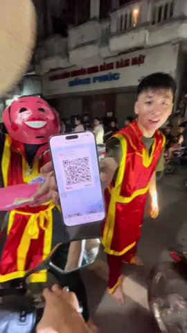 #trungthu d m ảo thật đấy từ bé đến giờ chưa gặp thằng nào nhut này nó chơi cả mã QR