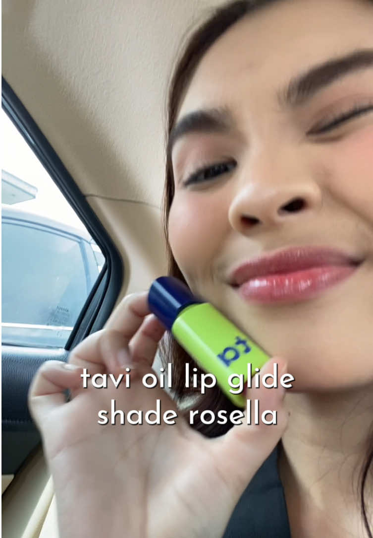 lip oil apaan ini ada cooling sensationnya??? mana warnanya bisa nyesuain sama ph bibir kita lagi??🙀💄👄 #tavioillipglide #lipgloss 