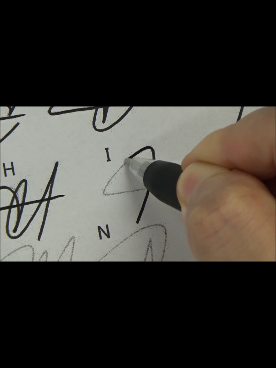 How to write alphabet for signature