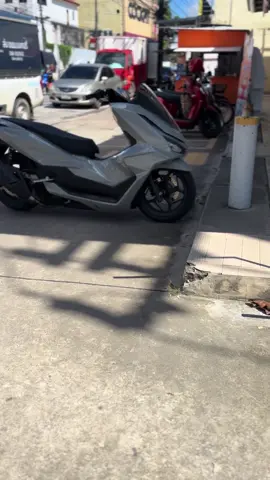 #ไม่เหมาะกับผู้ดีและสตรีหัวสูง #pcx2025 