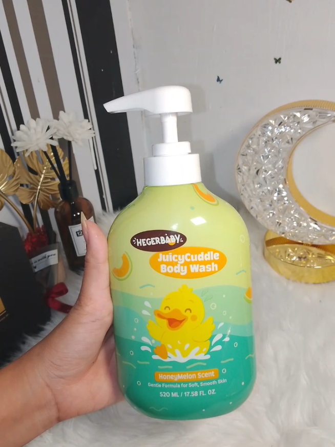 ✨ JuicyCuddle Honeymelon Scent – Gentle Fruity Care for Kids 🍈🛁 #Hegerbaby #JuicyCuddleBodyWash #HoneymelonFresh #KidsCare #GentleOnSkin 