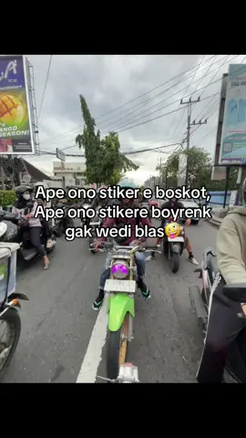 Stiker tok gak nambah cc moass 🤪😁 #promoseruweekend #cbinfonesia #fyppppppppppppppppppppppppppppppppppppppppppppppppppppppppppppppppppp #boiskot #boyrenk