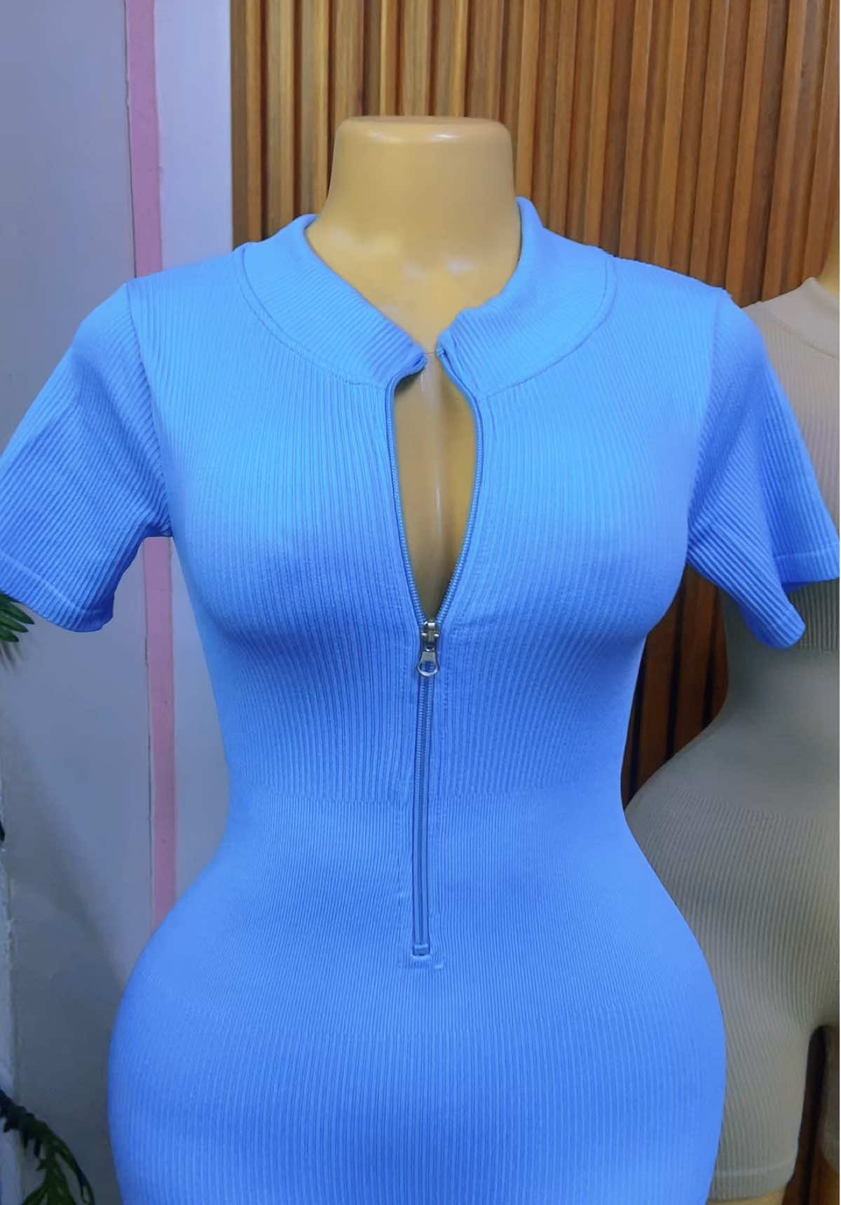 Romper Ksh 999/- #gymromper #gym #comfygymwear 